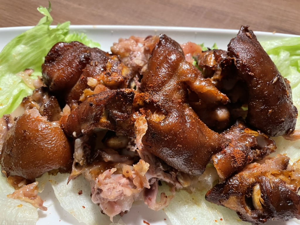 UK £3 Air Fryer BBQ Pig's Trotters (Spicy Rub)