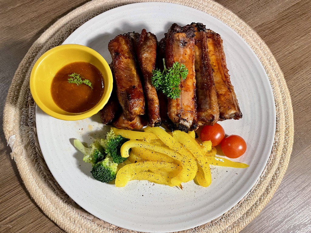 Air Fryer Pork Ribs (UK £4.50, Crispy Outside Tender Inside)